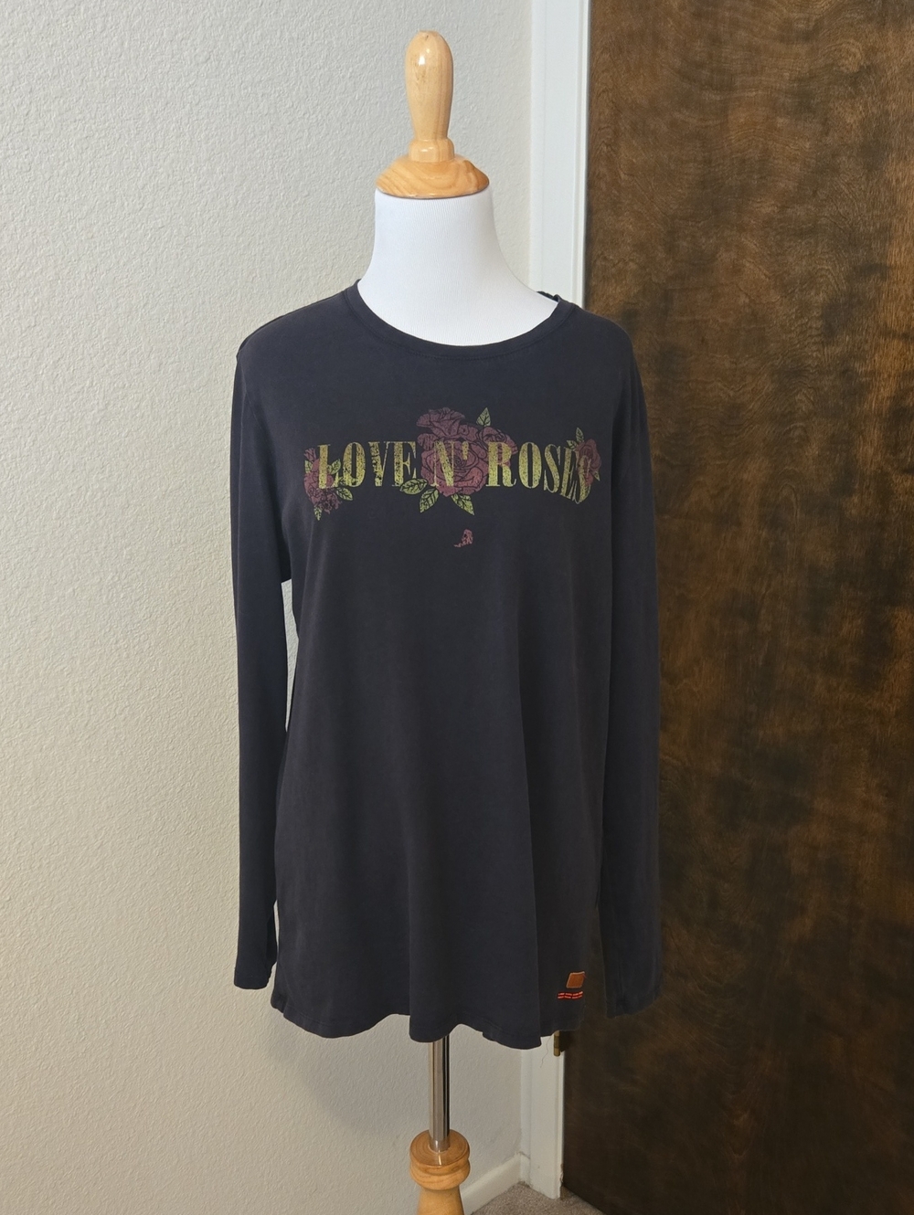Peace Love World 'Love N' Roses' Long Sleeve Tee